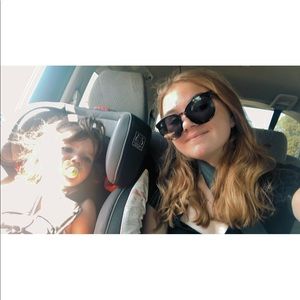 Meet your Posher, Ariana